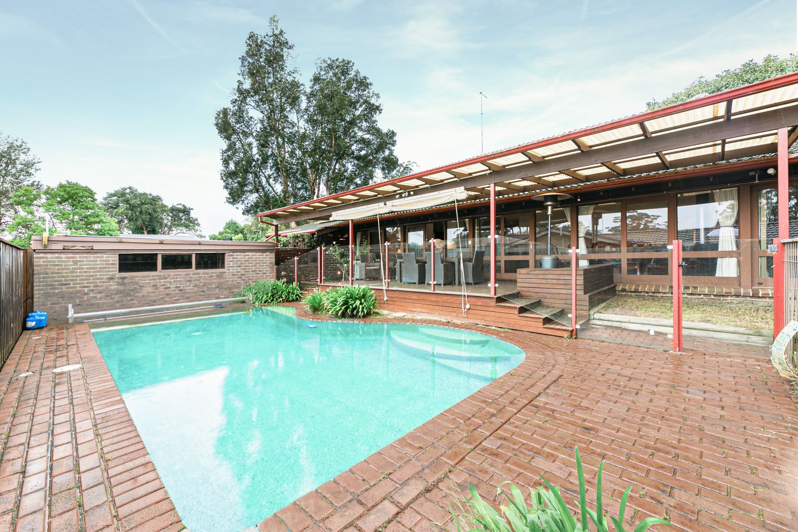 11 Thorpe Avenue, Cherrybrook Property History & Address Research