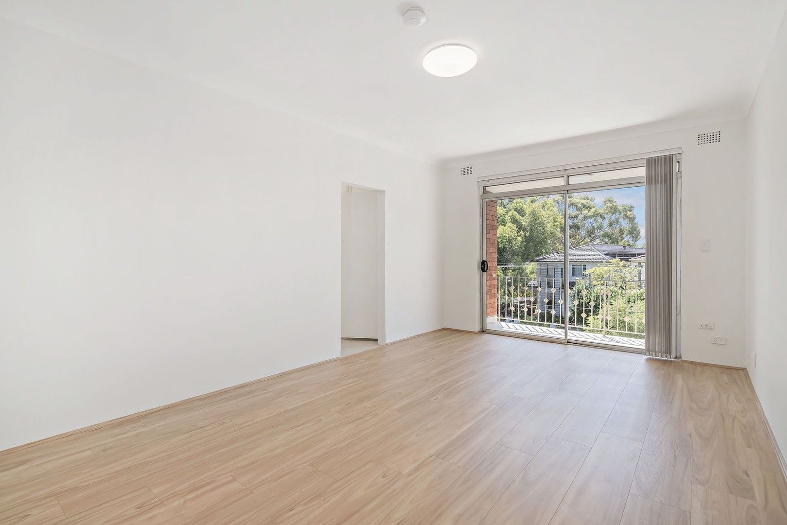 2 bedrooms Apartment / Unit / Flat in 9/42 John Street ASHFIELD NSW, 2131