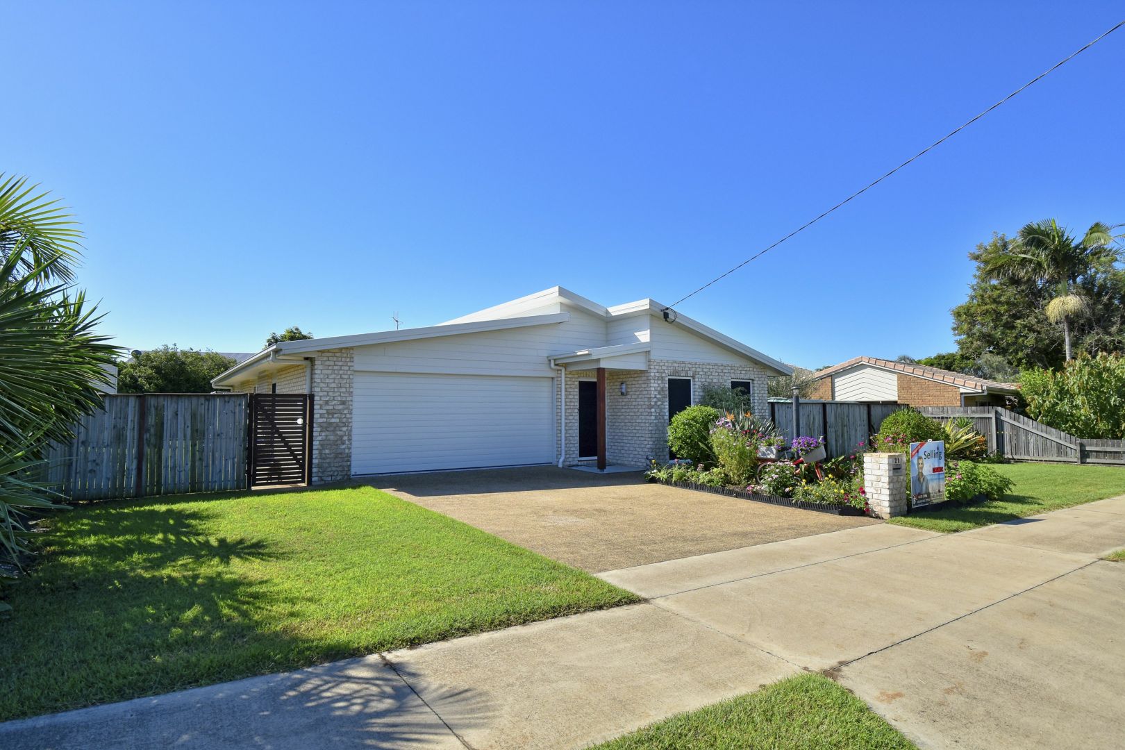 21 Innes Park Road, Innes Park Property History & Address Research