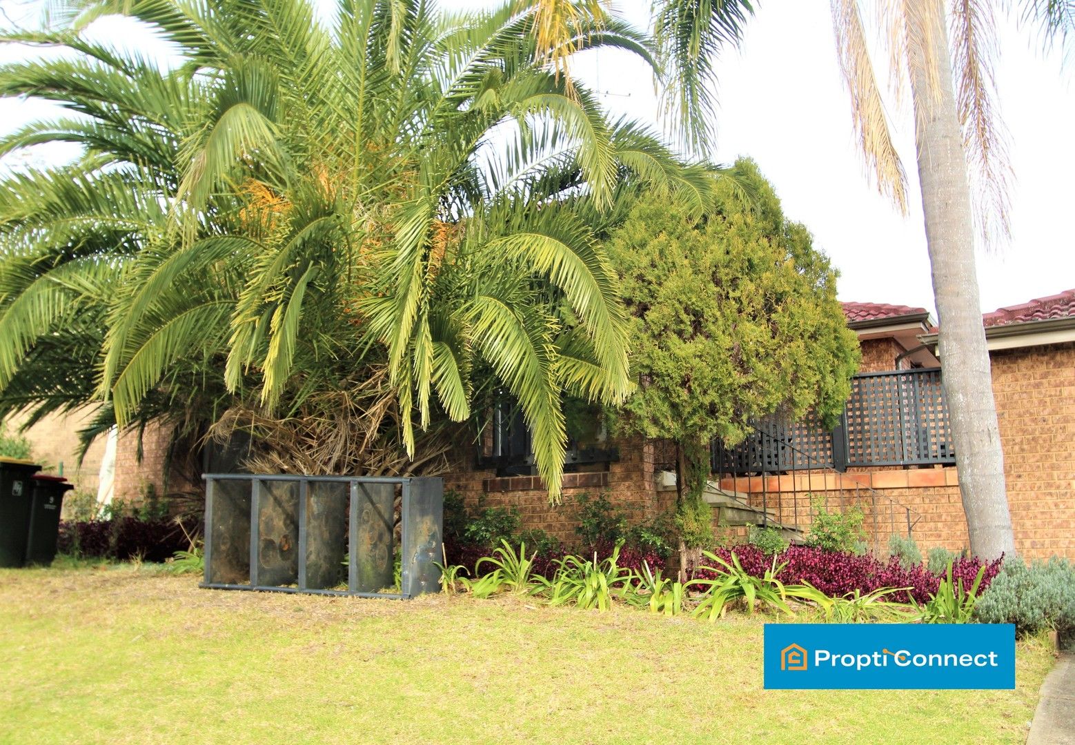 9 Renfrew Street, St Andrews NSW 2566 House For Rent 570 Domain