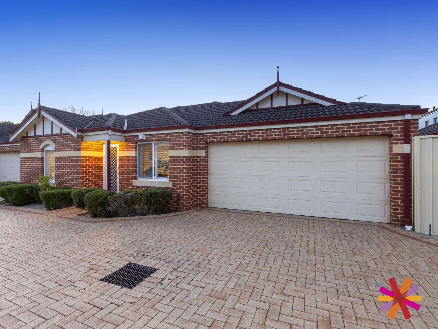 2/4 Mort Street, Rivervale WA 6103, Image 1