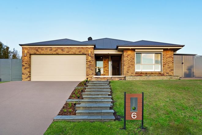 Picture of 6 York Place, RAWORTH NSW 2321