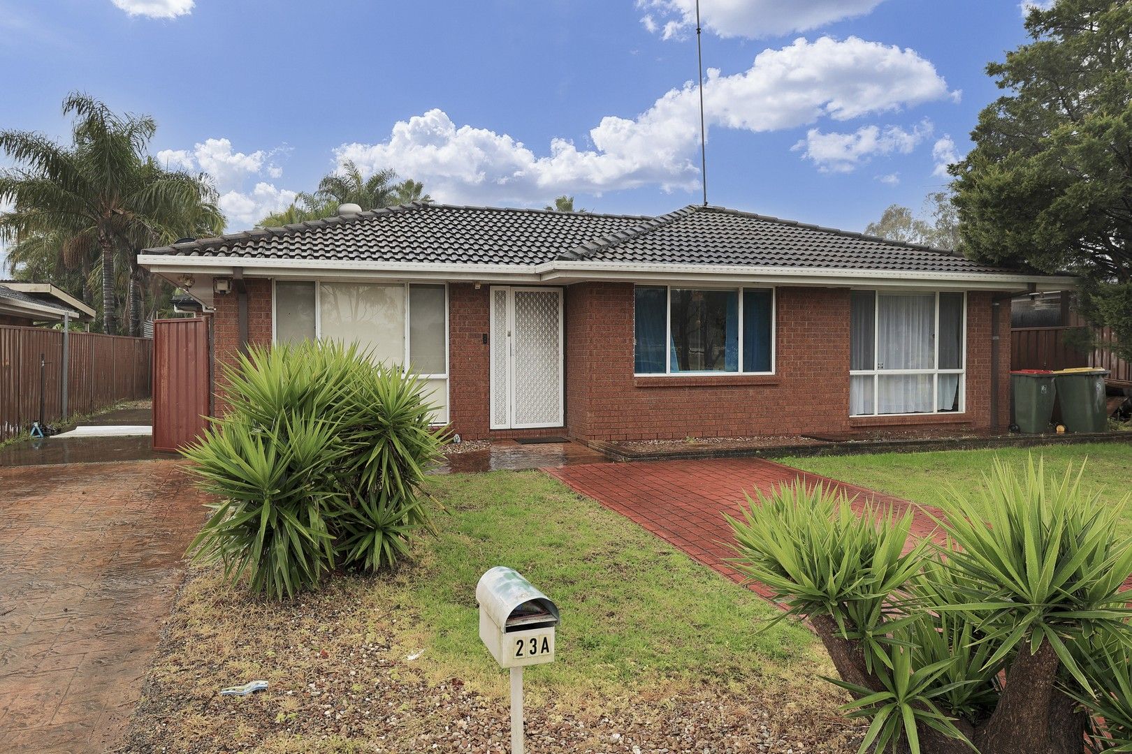 23 & 23A Oswald Crescent, Rosemeadow NSW 2560, Image 0