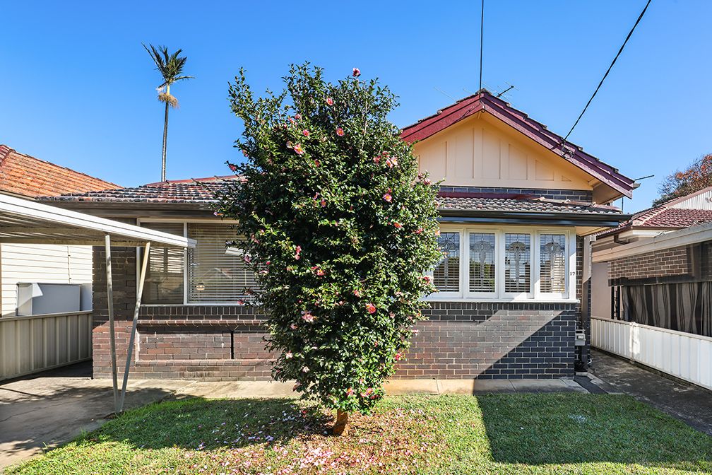 17 Onslow Street, Canterbury NSW 2193, Image 1