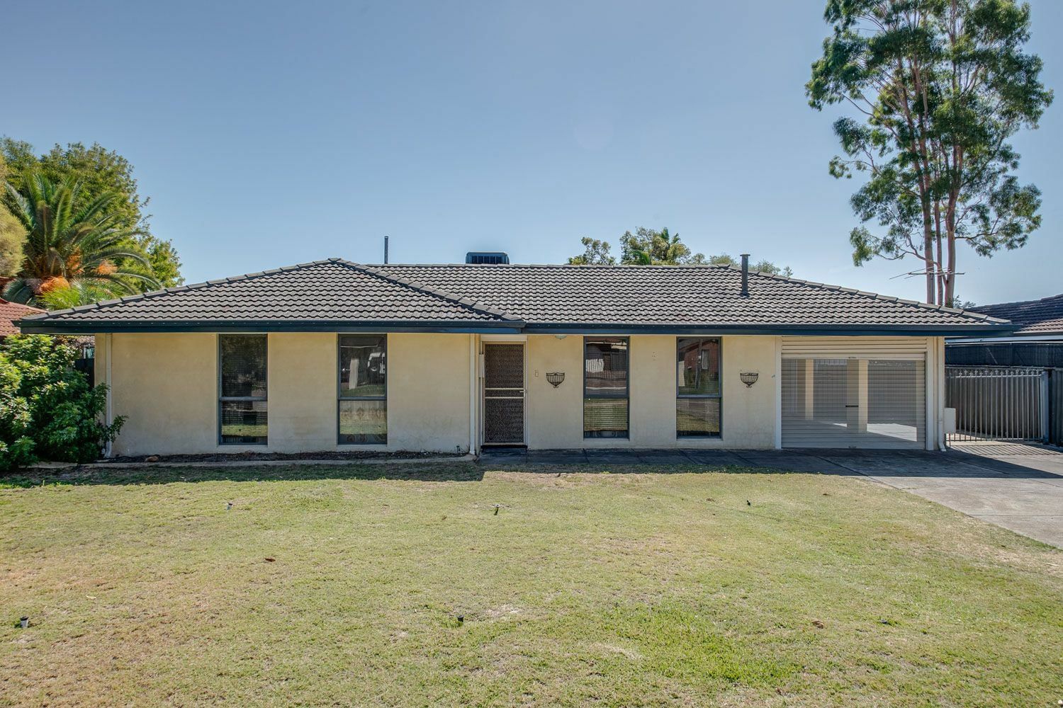 19 Elvington Way, Thornlie WA 6108 House For Rent Domain