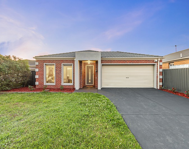 6 Elderberry Way, Pakenham VIC 3810