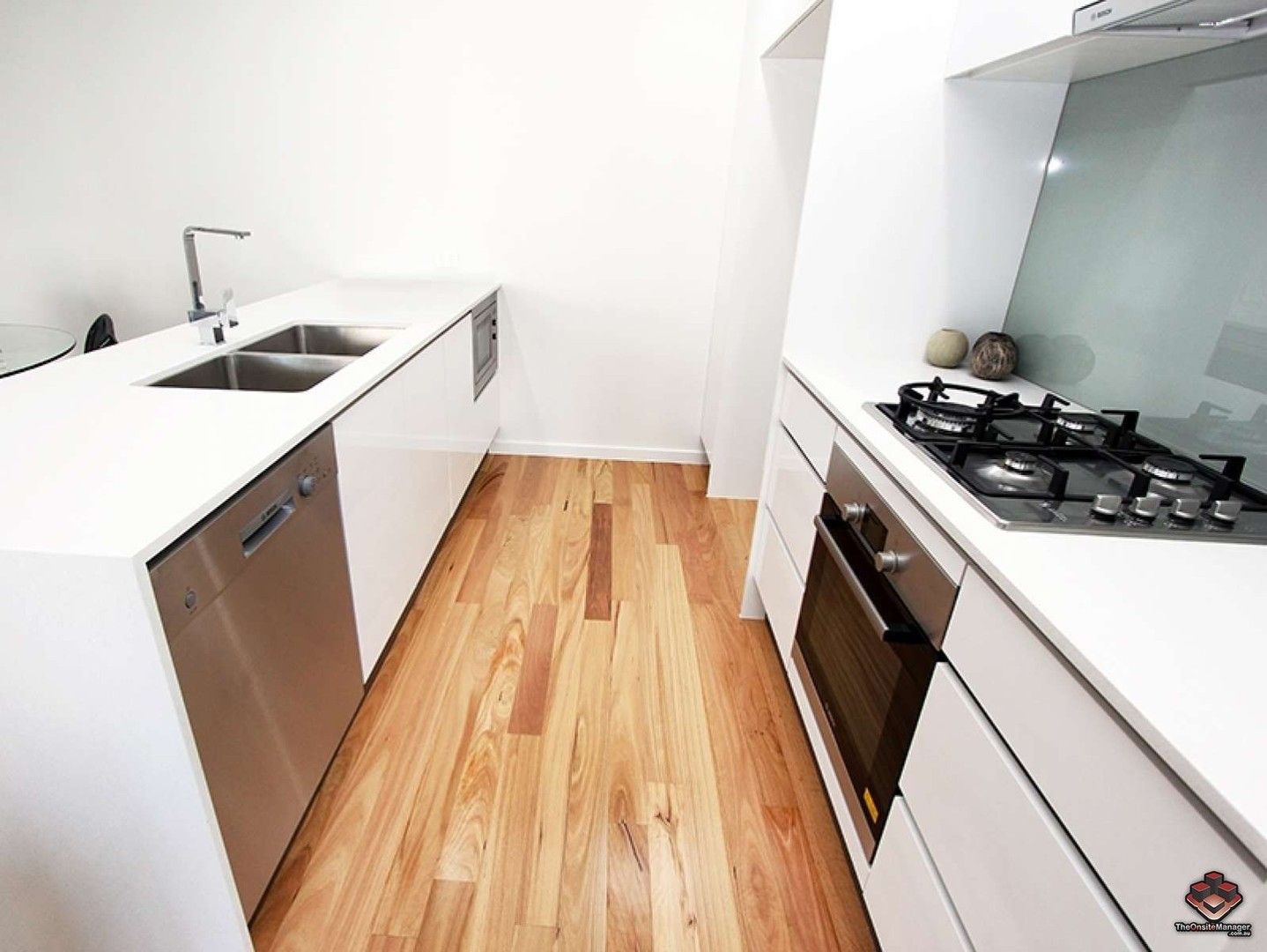 2 bedrooms Apartment / Unit / Flat in ID:21078042/2 Laurence Street ST LUCIA QLD, 4067