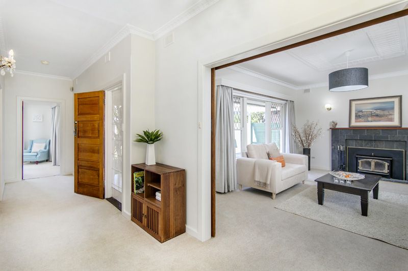 140 Caulfield Avenue, Clarence Gardens SA 5039, Image 2