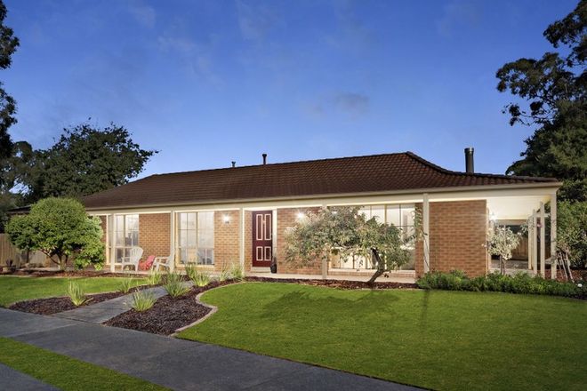 Picture of 1 Shrubby Walk, CROYDON SOUTH VIC 3136
