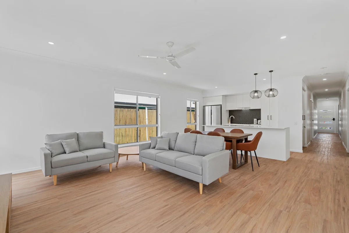 Additional image 6 of 1/15 Kakadu St, Redland Bay QLD 4165