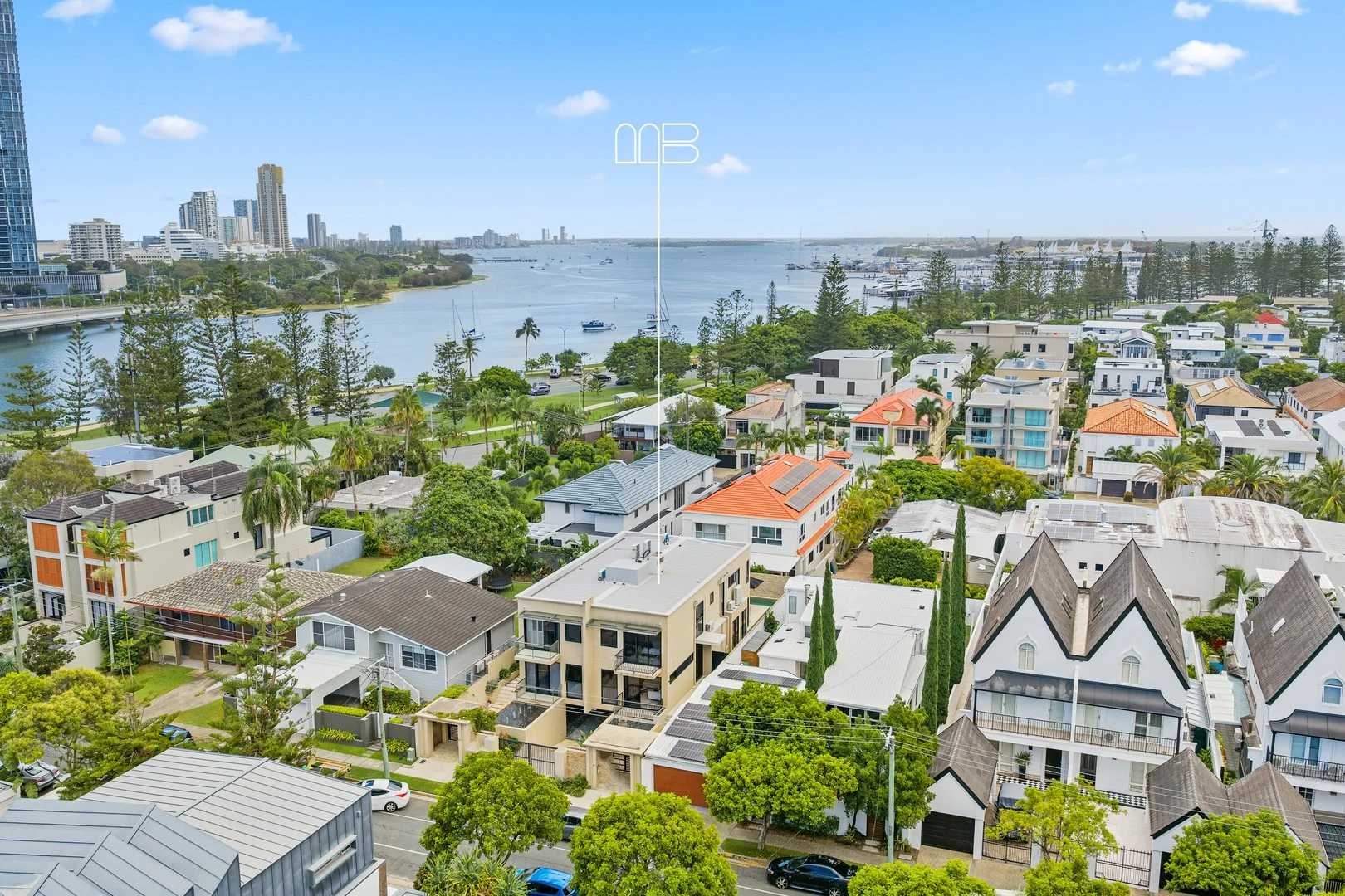 41A Peak Avenue, Main Beach QLD 4217