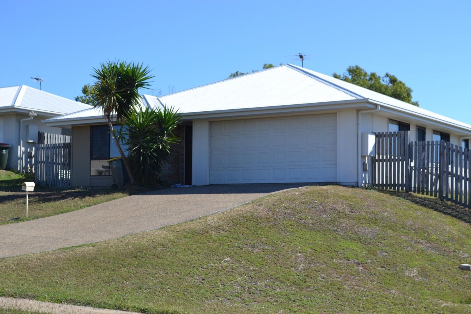 107 James St, Gracemere QLD 4702, Image 0