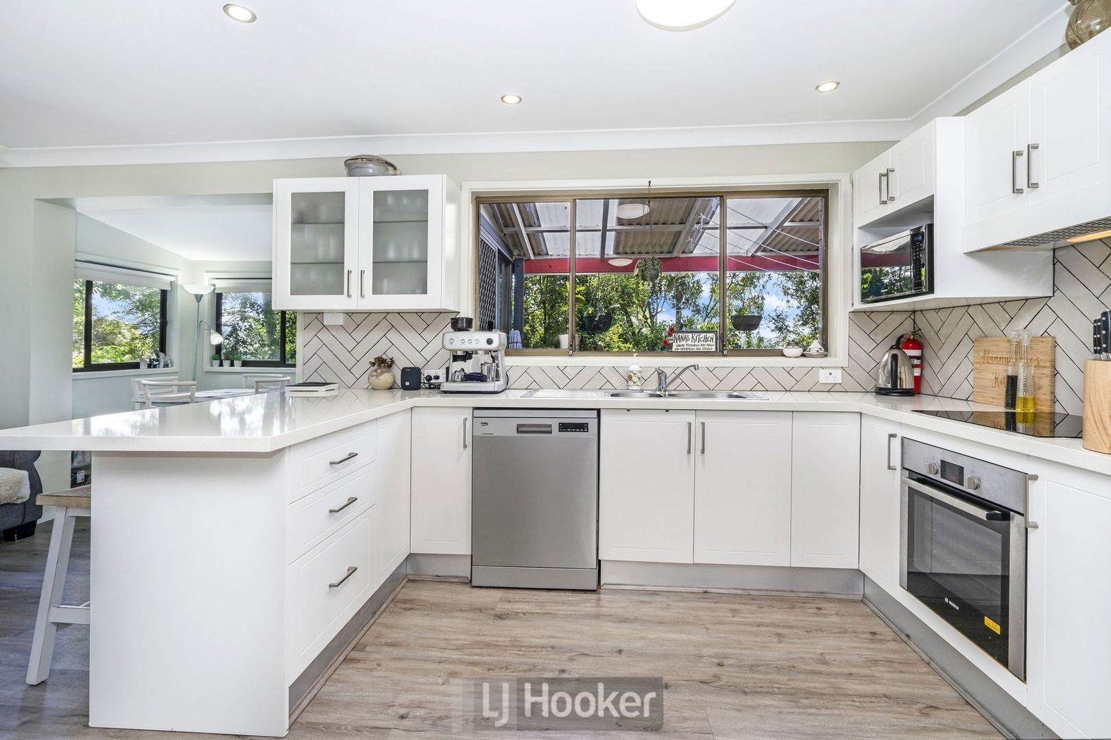 2 Lampeter Close, Mount Hutton NSW 2290, Image 2