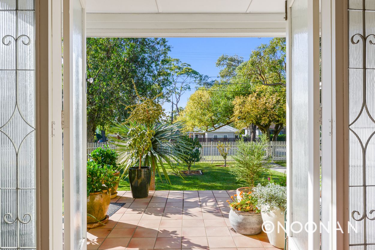 1/292 President Avenue, Gymea NSW 2227, Image 2