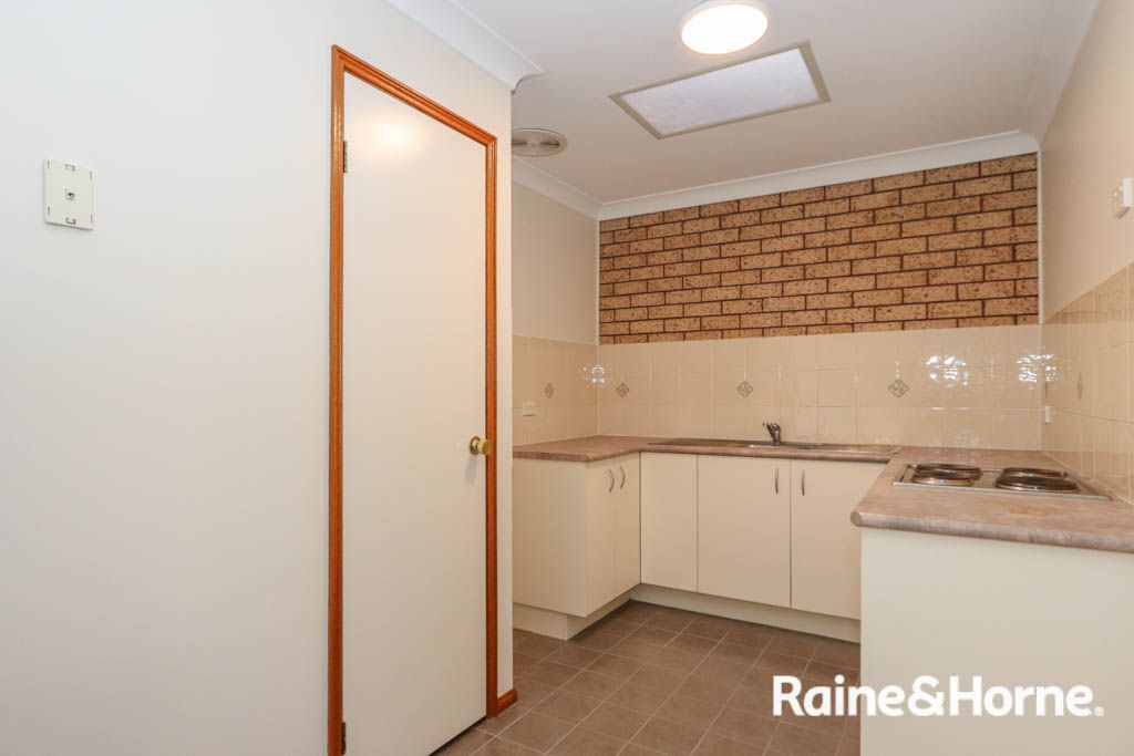 4/196 Piper Street, Bathurst NSW 2795, Image 1