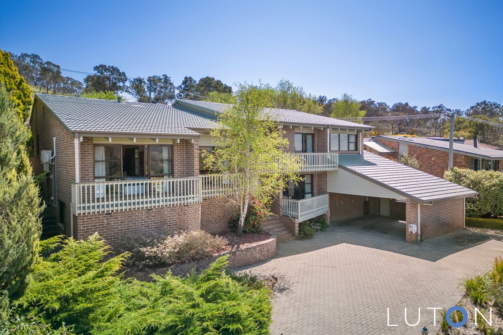 6 bedrooms House in 21 Goldsbrough Close MACARTHUR ACT, 2904