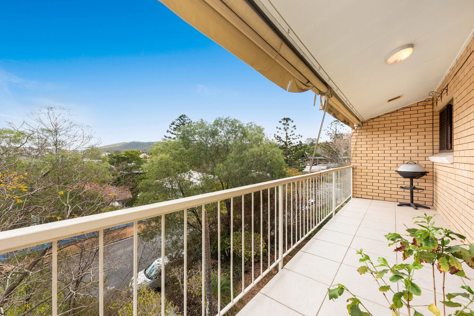 8/32 Ward Street, Indooroopilly QLD 4068, Image 2