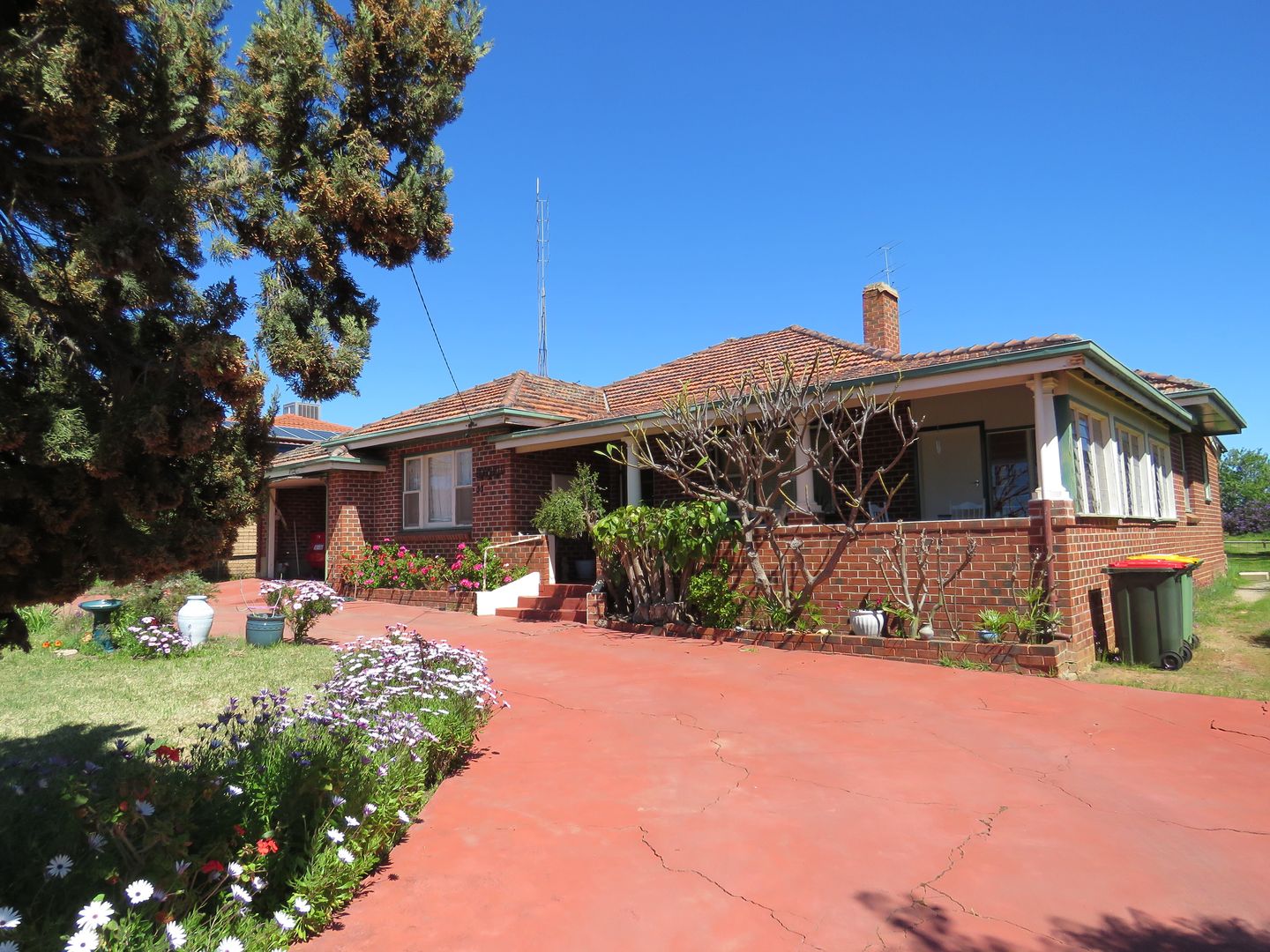 33 Hunt Road, Beverley WA 6304 House For Sale Domain