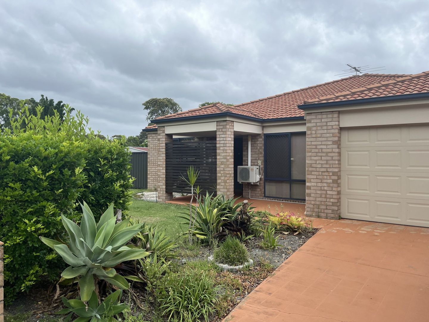 318 Bestmann Road East, Sandstone Point QLD 4511 House For Rent Domain