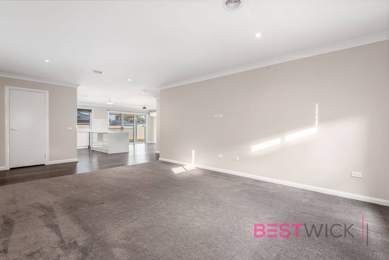 14 Maxwell Drive, Eglinton NSW 2795, Image 2