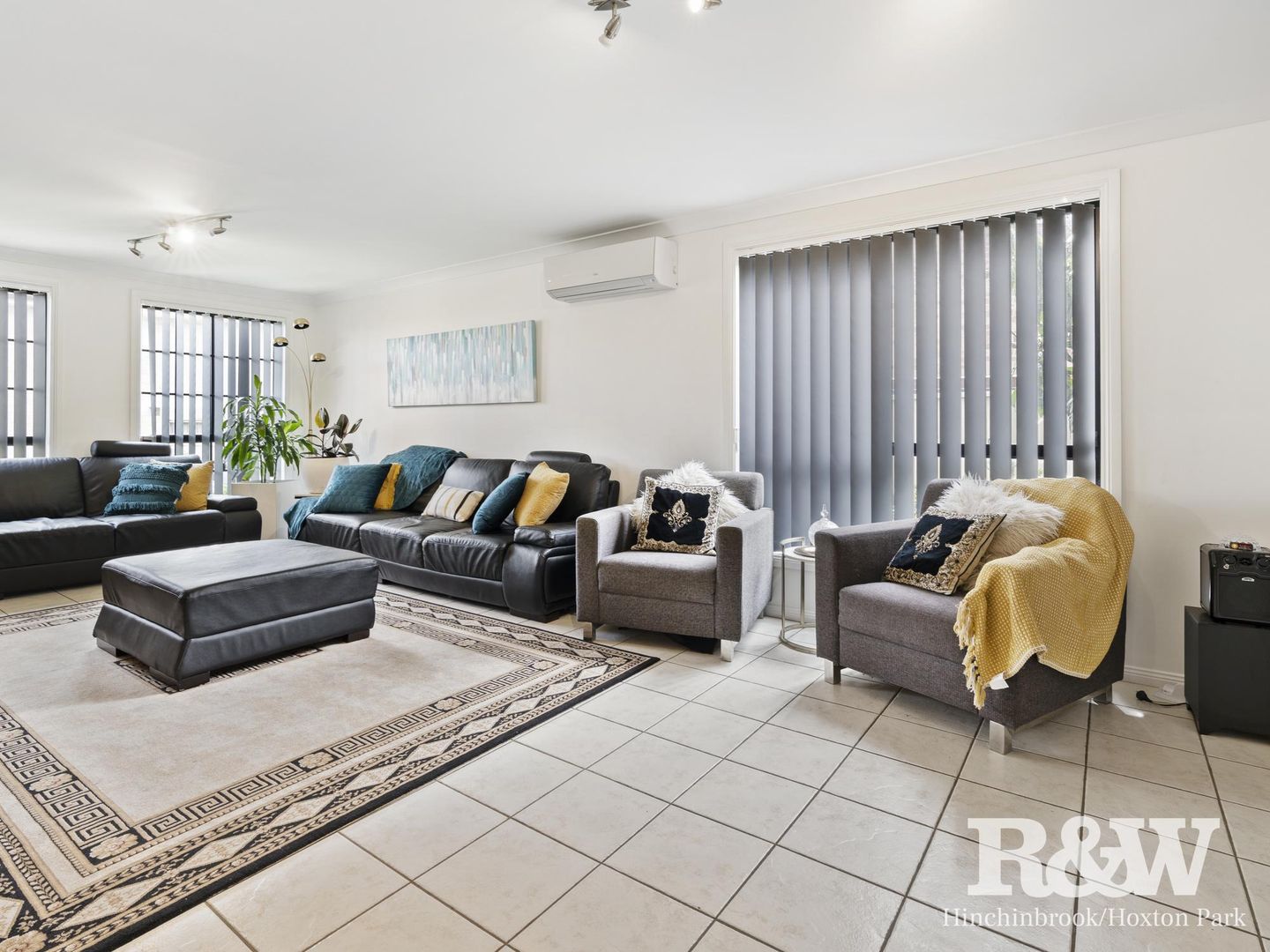 14 Spagnolo Place, Prestons NSW 2170, Image 1