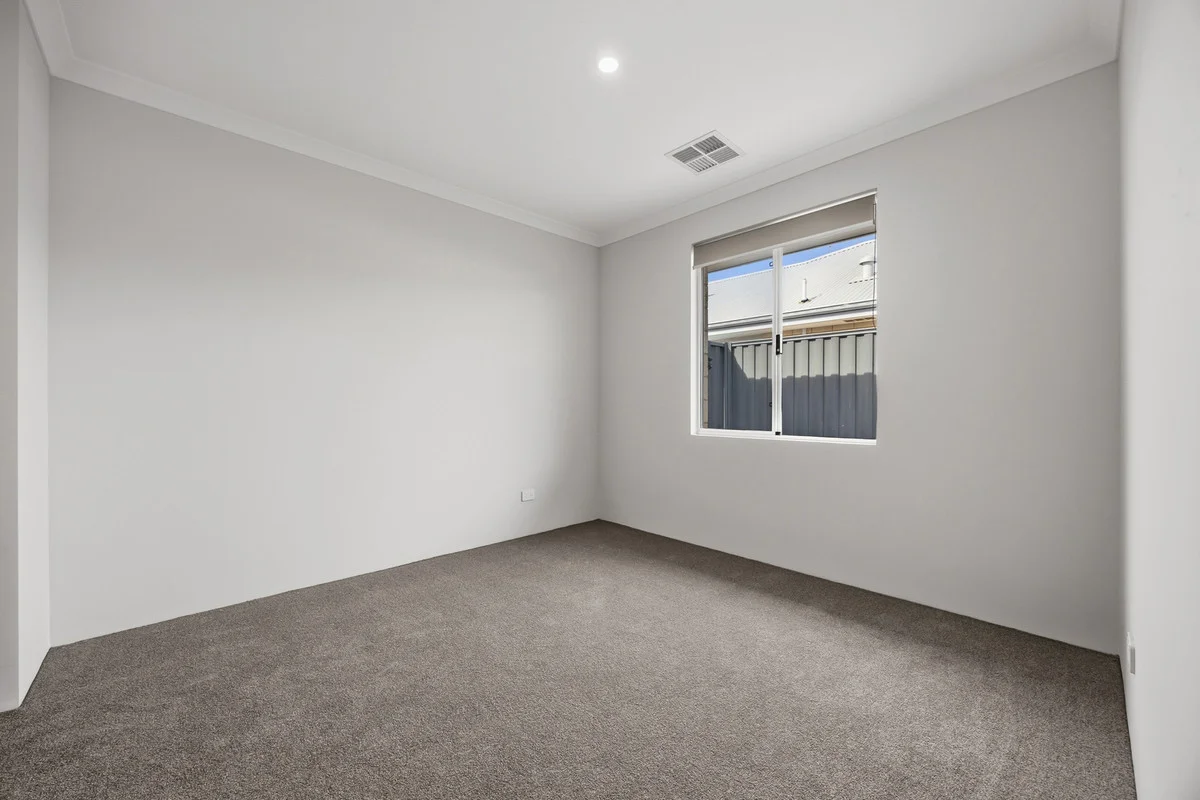 Additional image 9 of 6b Oxbow Rise, Wellard WA 6170