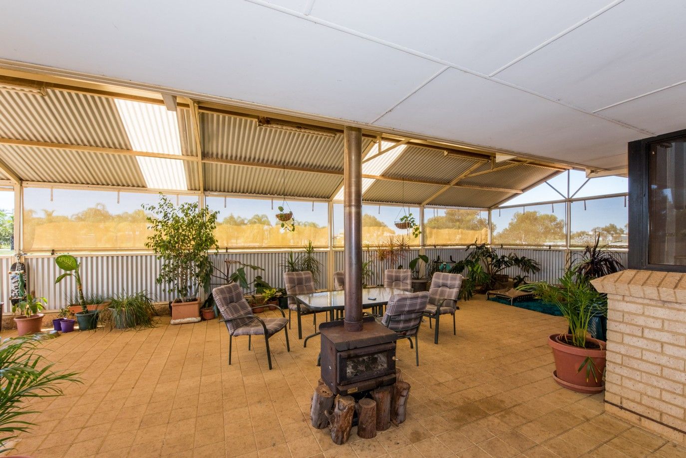 18 Dressage Circle, DEEPDALE WA 6532, Image 2