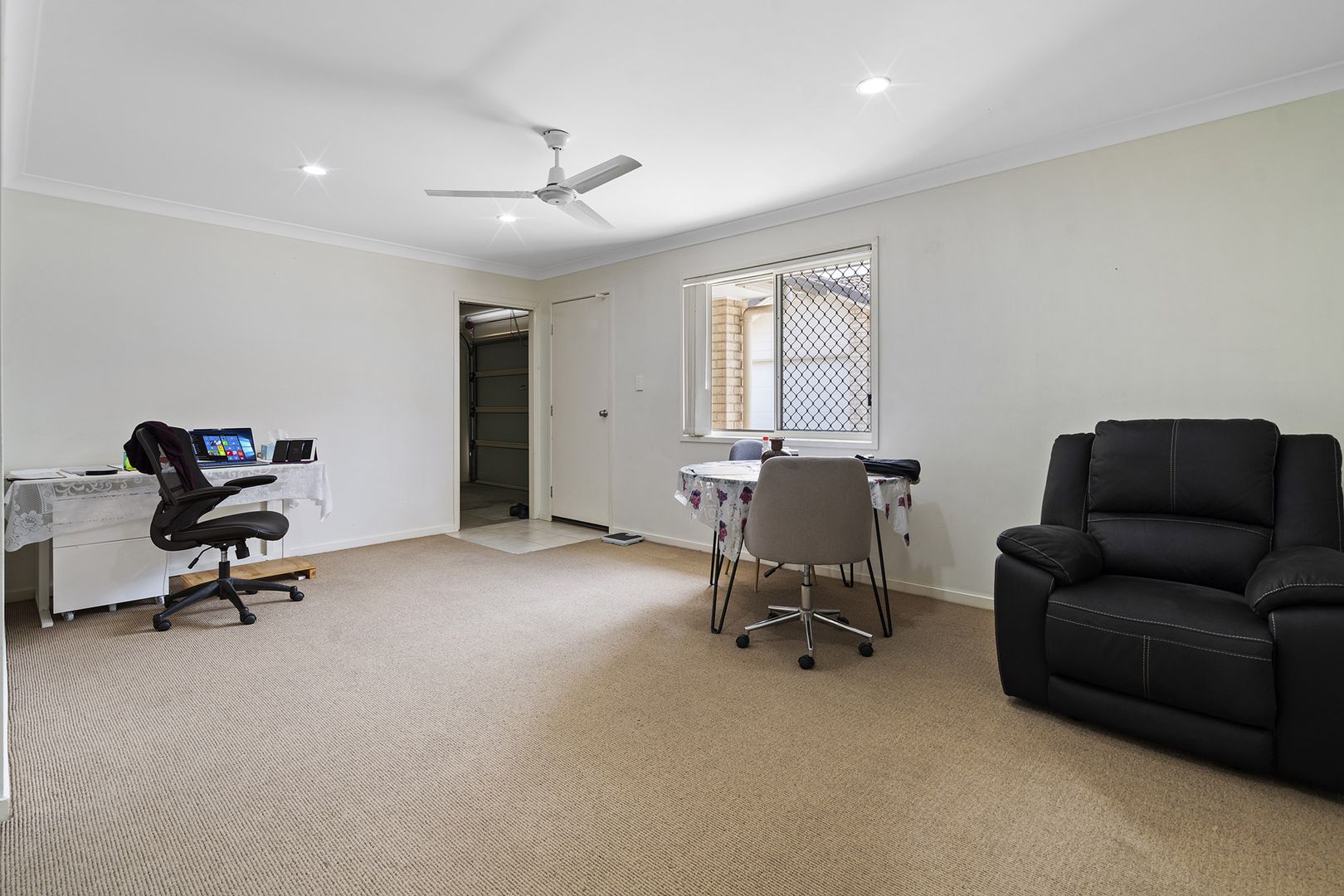 43/8 Rosegum Place, Redbank Plains QLD 4301, Image 2