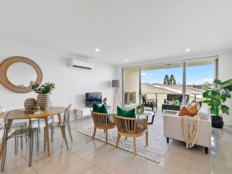 204/61 Oxford Street, Bulimba QLD 4171, Image 1