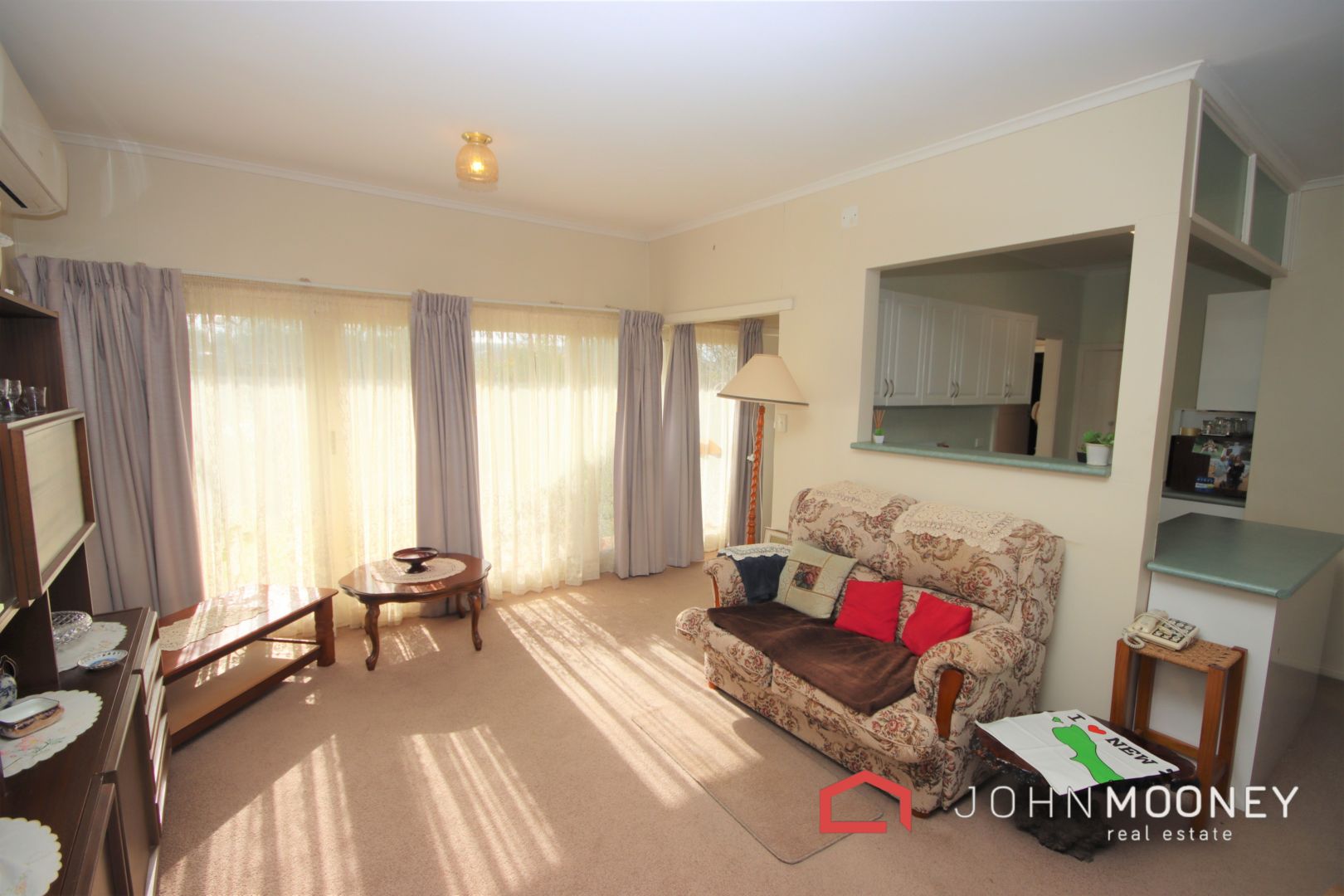 30 Ferrier Street, Lockhart NSW 2656, Image 2