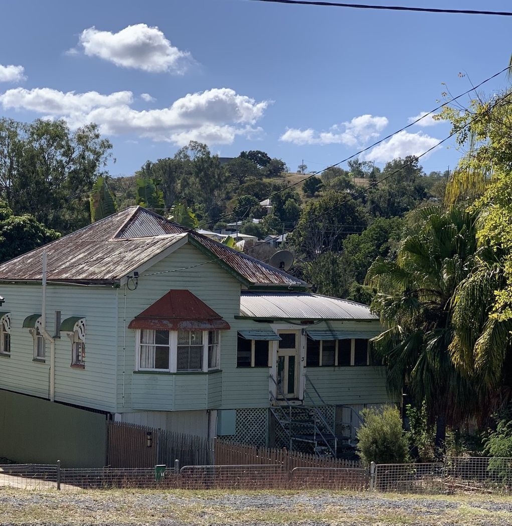 4 bedrooms House in 3 Bridge Street MOUNT MORGAN QLD, 4714