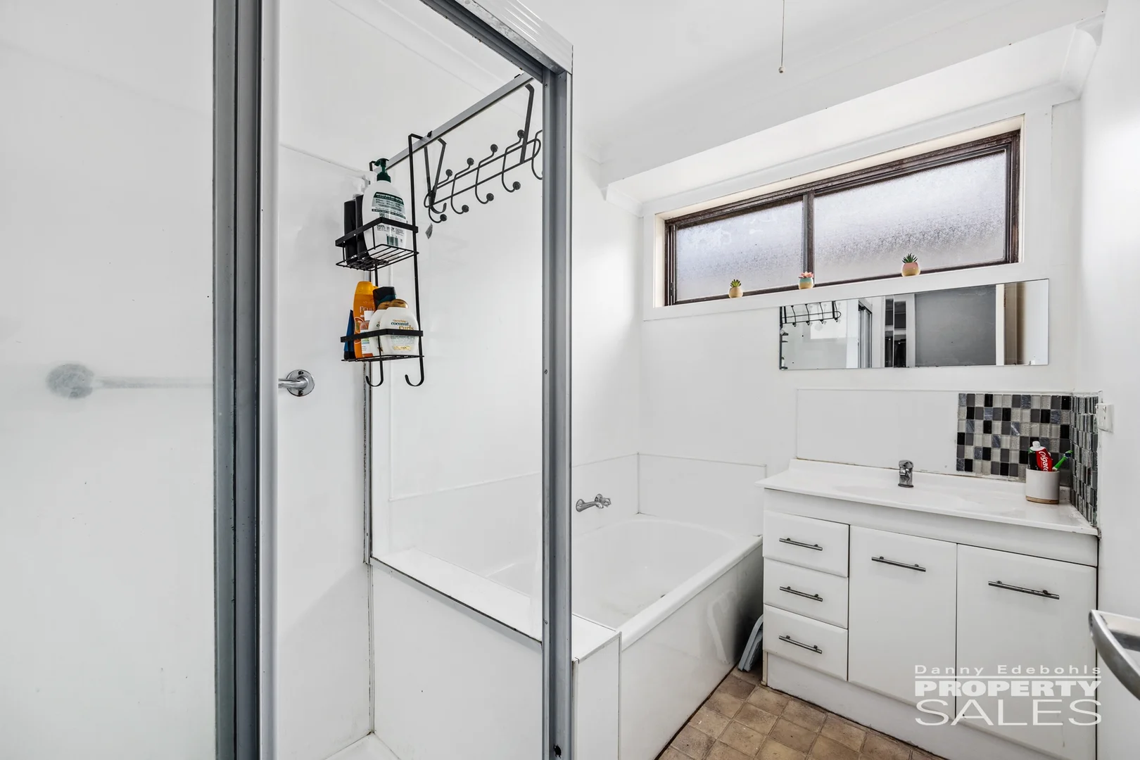 Additional image 14 of 11 Mervyn Street, Moe VIC 3825