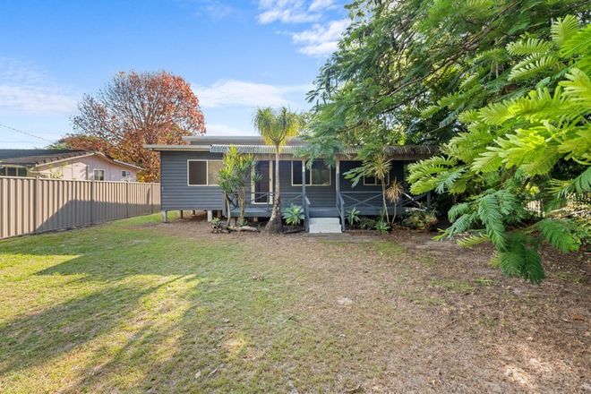 Picture of 36 Moreton Terrace, BEACHMERE QLD 4510
