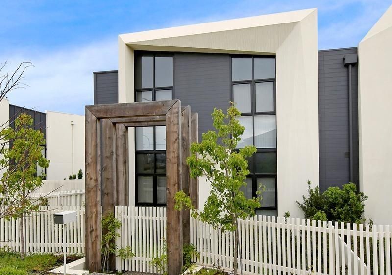 4 bedrooms House in 92 Hezlett Road KELLYVILLE NSW, 2155