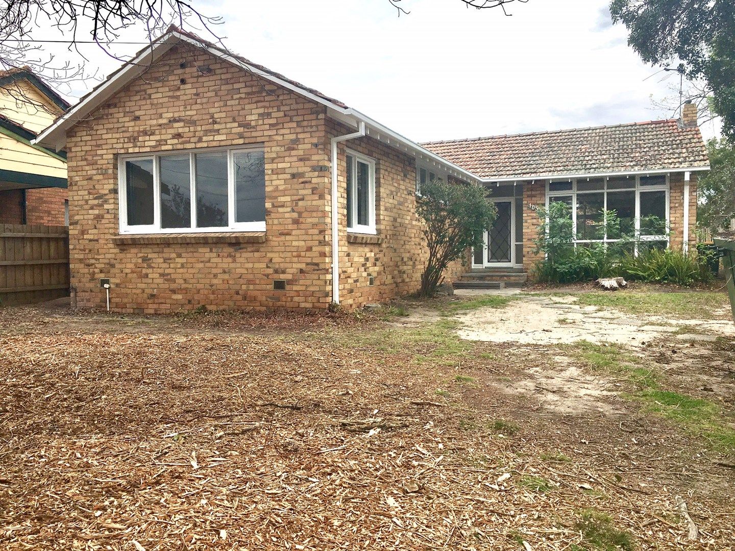 3 bedrooms House in 105 Waiora Road HEIDELBERG HEIGHTS VIC, 3081