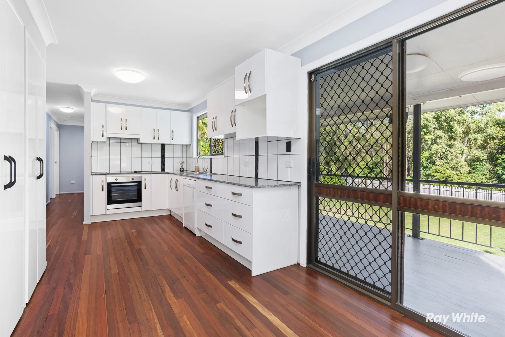 Additional image 2 of 8 Cant Street, Kawana QLD 4701