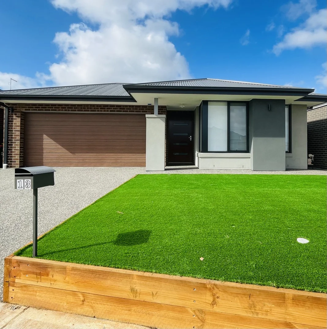 Primary image of 13 Saltaire Drive, Strathtulloh VIC 3338