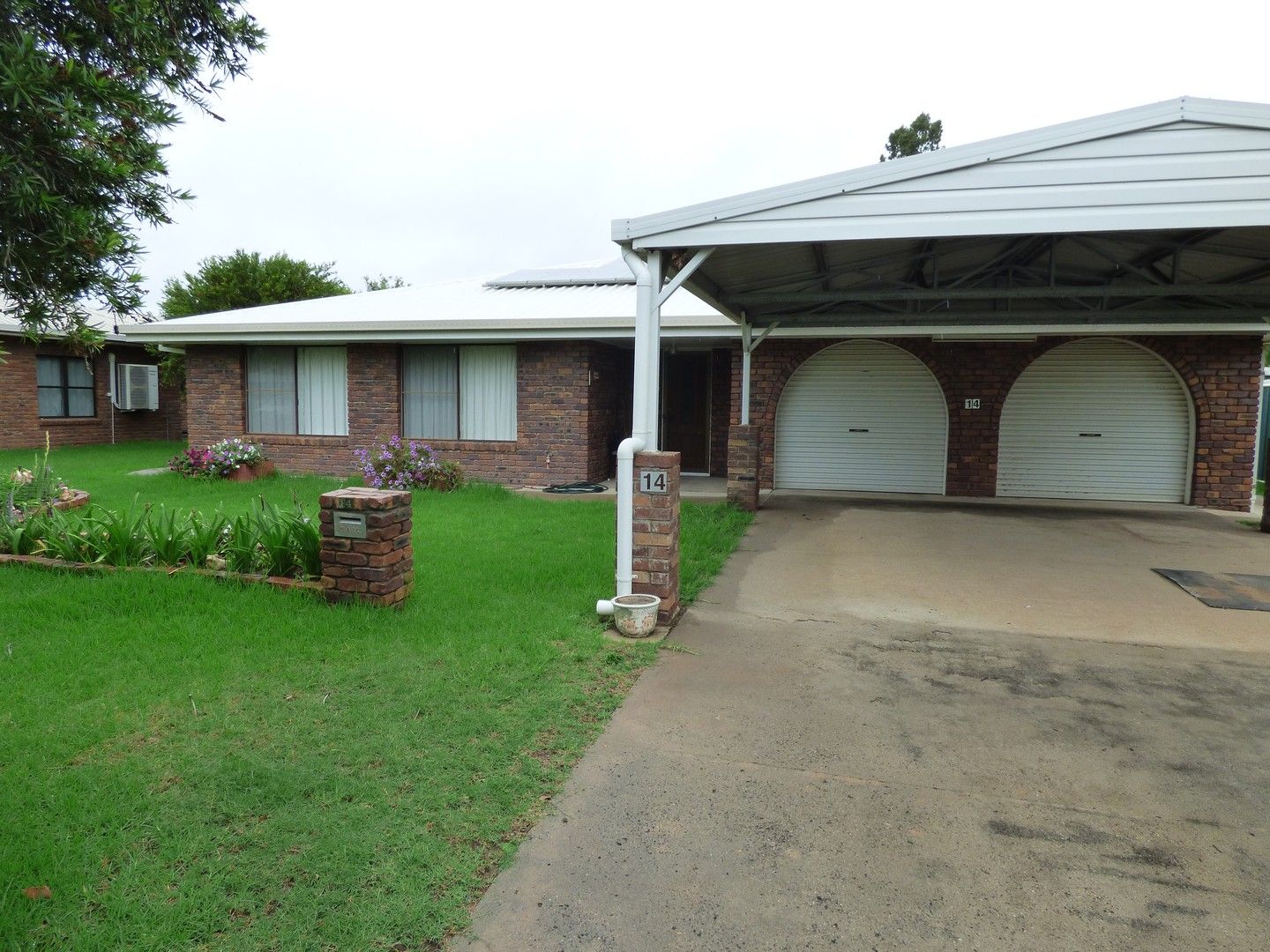 4 bedrooms House in 14 Marsden Court ROMA QLD, 4455