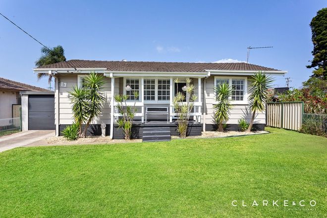 Picture of 17 Kirkton Crescent, WOODBERRY NSW 2322