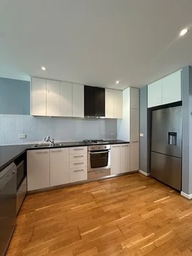 Additional image 4 of 302/99 Nott Street, Port Melbourne VIC 3207