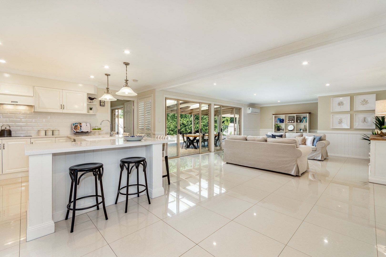 1 Skiff Court, Banksia Beach QLD 4507, Image 0