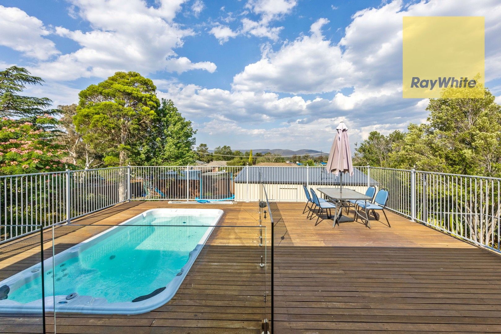 17 Bradford Drive, Goulburn NSW 2580, Image 0