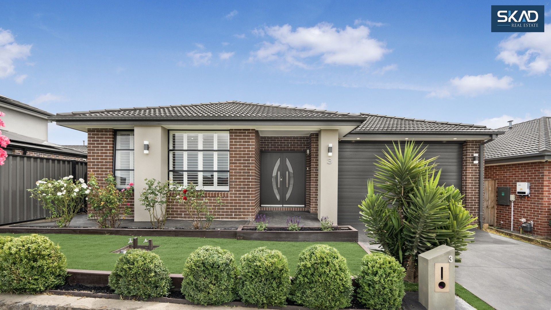 4 bedrooms House in 3 Greaves Crescent KALKALLO VIC, 3064