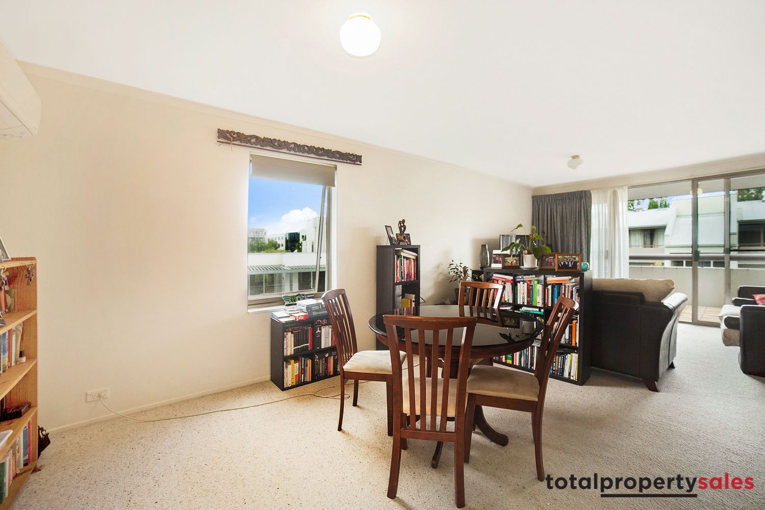 H5/2 Currie Crescent, Griffith ACT 2603, Image 2