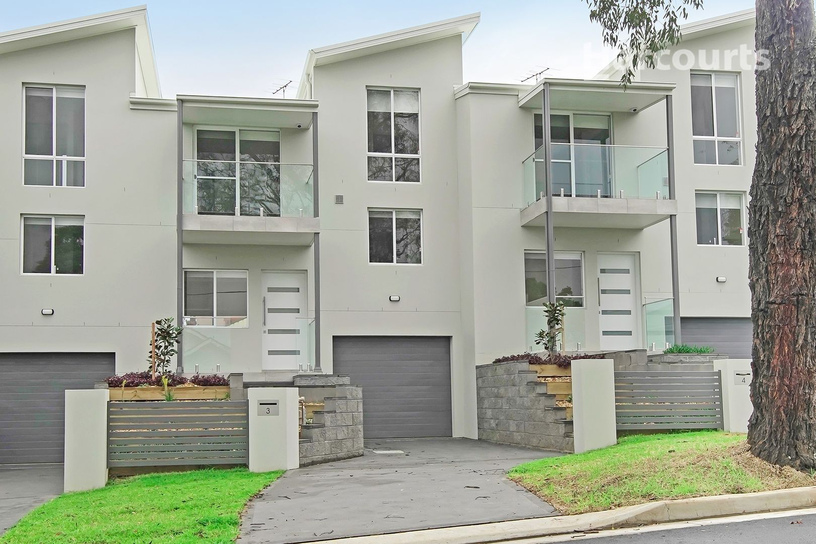 3/142 Lindesay Street, Campbelltown NSW 2560