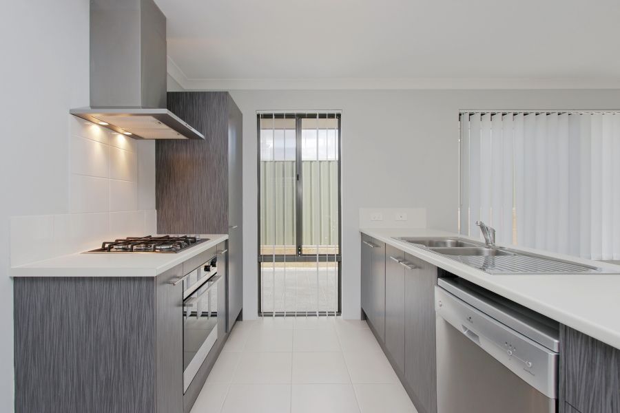 3 bedrooms House in 25 Vignerons Loop HOCKING WA, 6065