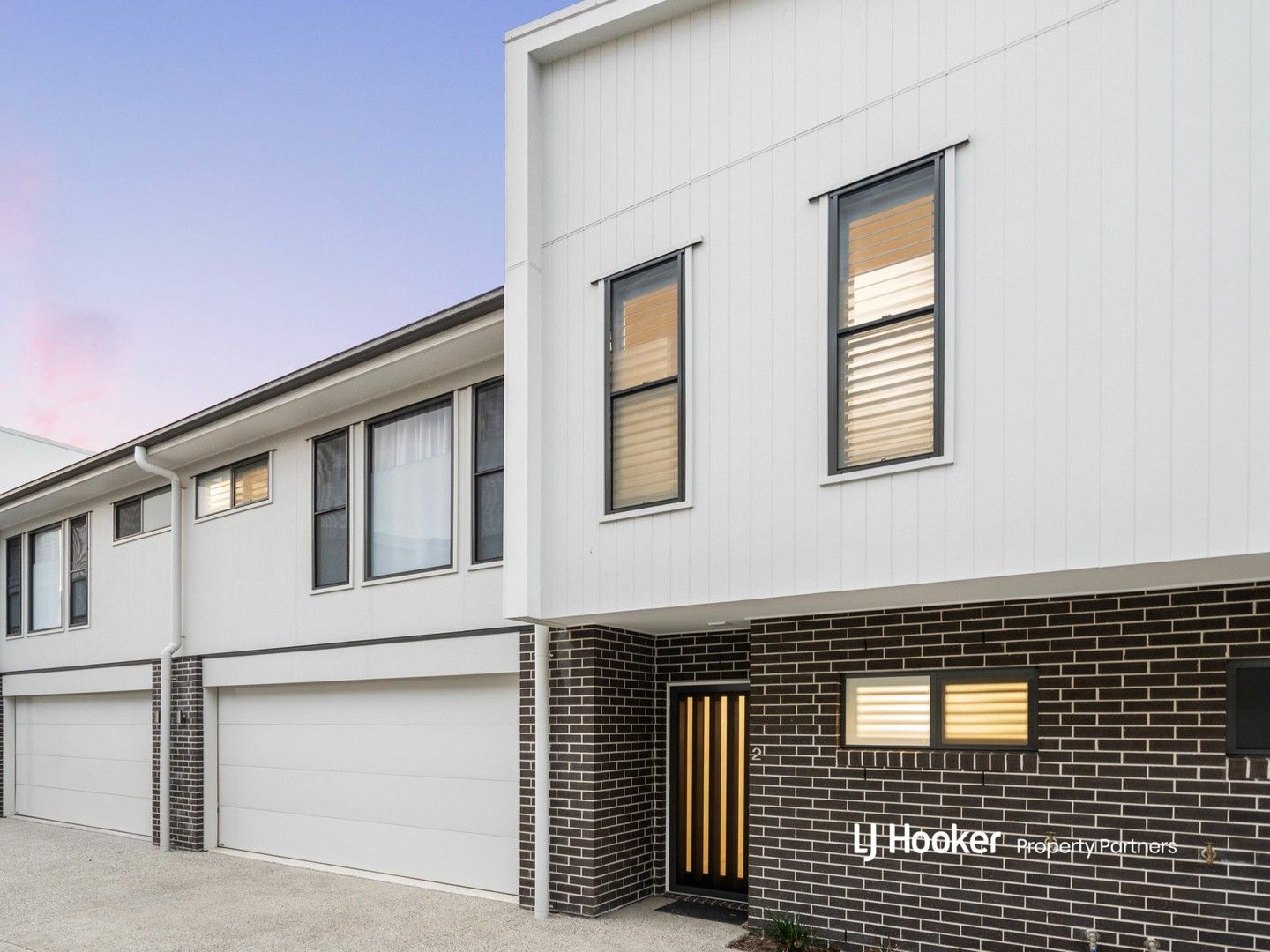 3 bedrooms Townhouse in 2/103 Mount Cotton Road CAPALABA QLD, 4157