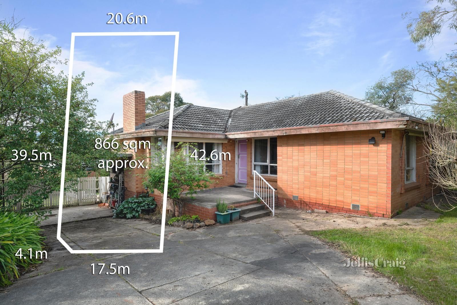 33 Mariana Avenue, Croydon South VIC 3136, Image 0