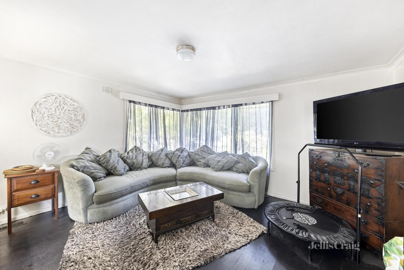 799 Elgar Road, Doncaster VIC 3108, Image 2