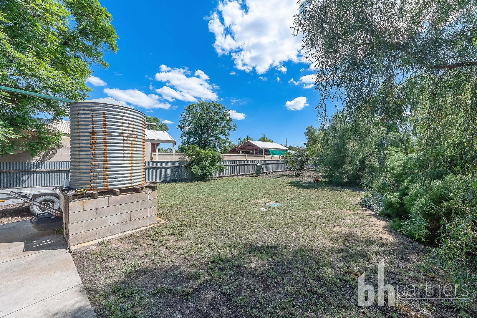 Additional image 12 of 19-20 Trenaman Crescent, Berri SA 5343